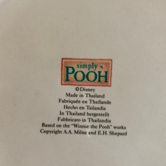Disney Simply Pooh Cup and Saucer, and 1 additional cup - Picture 3 of 3